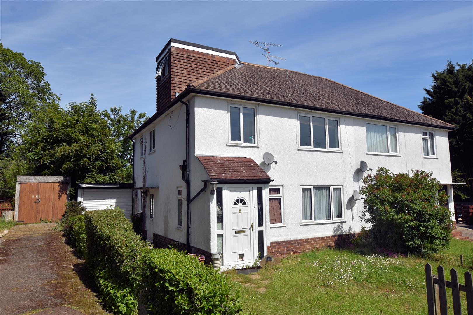 Dudley Close, Tilehurst, Reading Village Properties