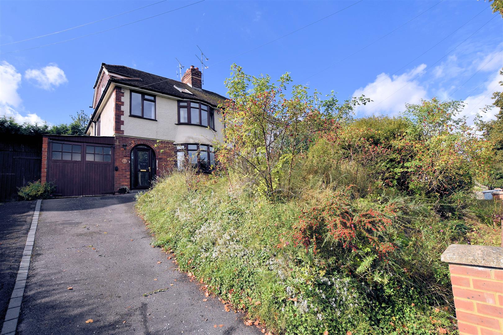 Oxford Road, Tilehurst, Reading Village Properties