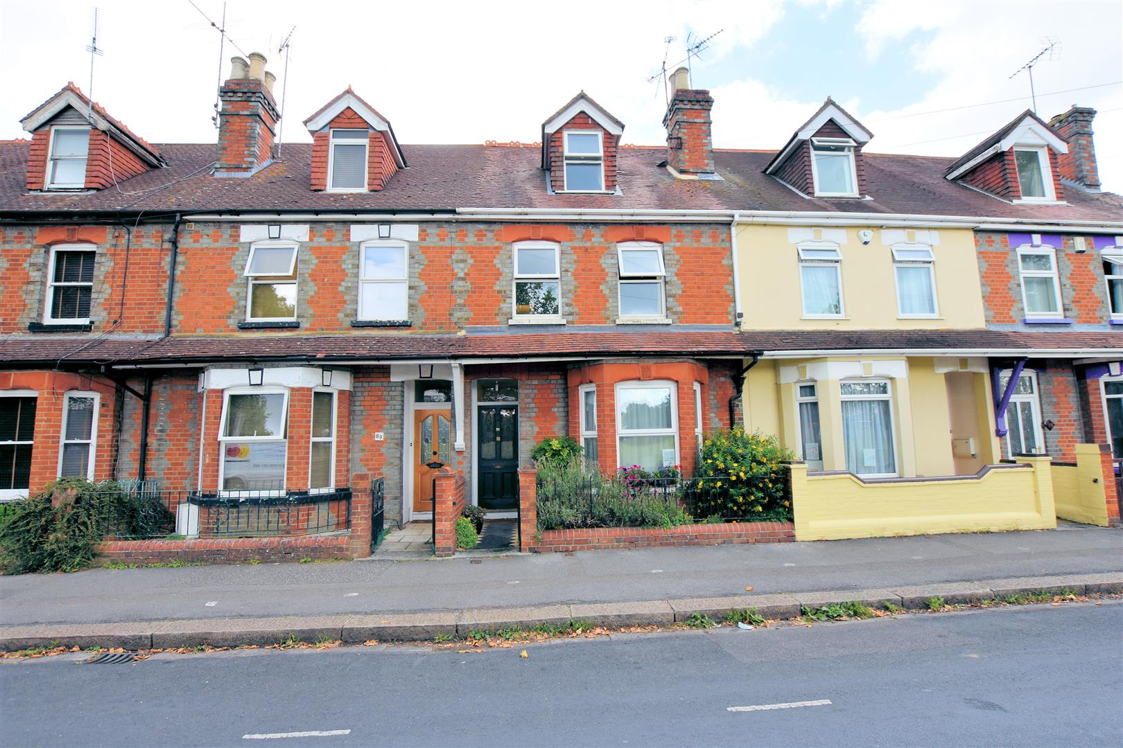 Kensington Road, Reading Village Properties