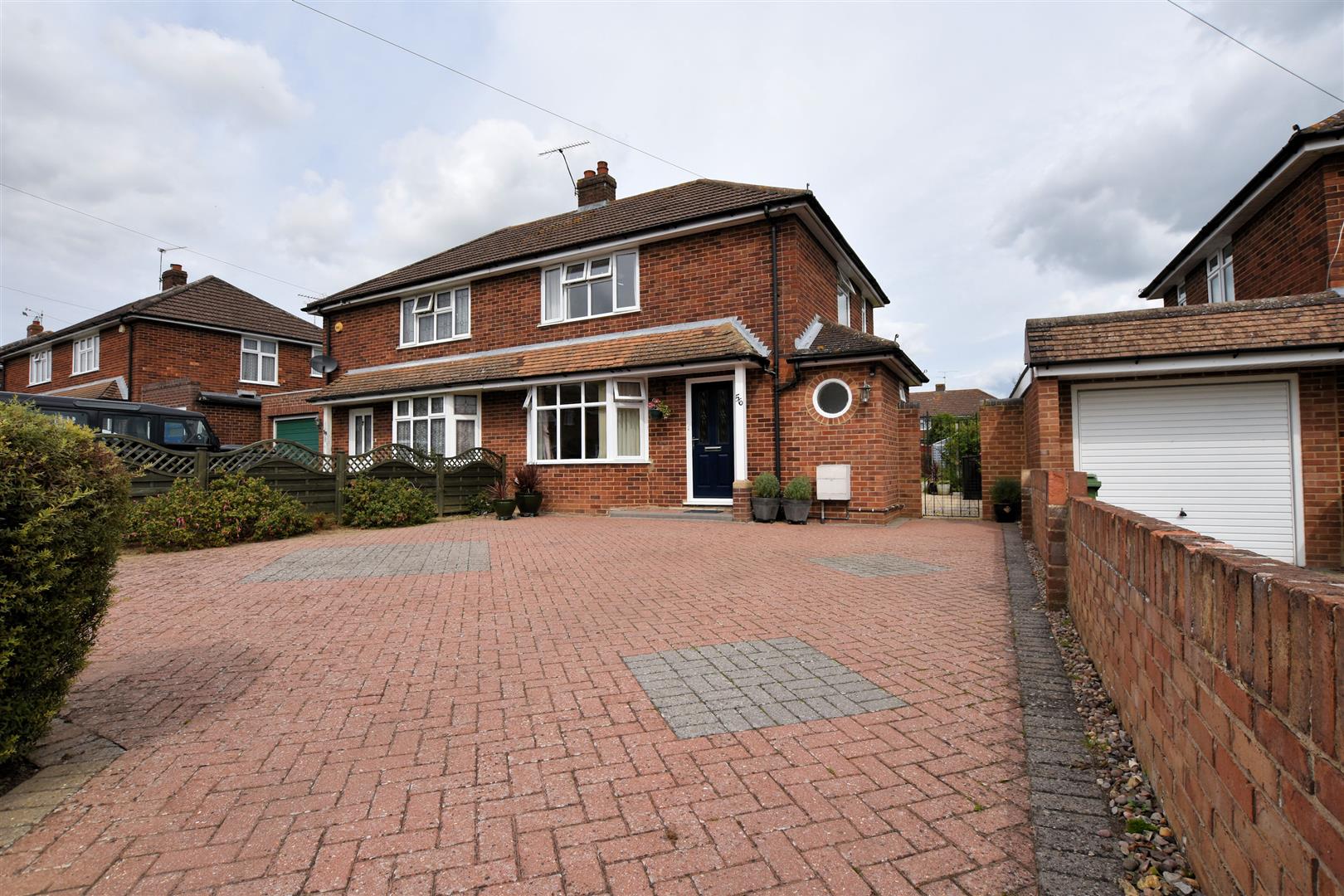 Longworth Avenue, Tilehurst, Reading Village Properties
