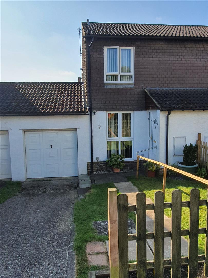 Hatfield Court, Calcot, Reading Village Properties