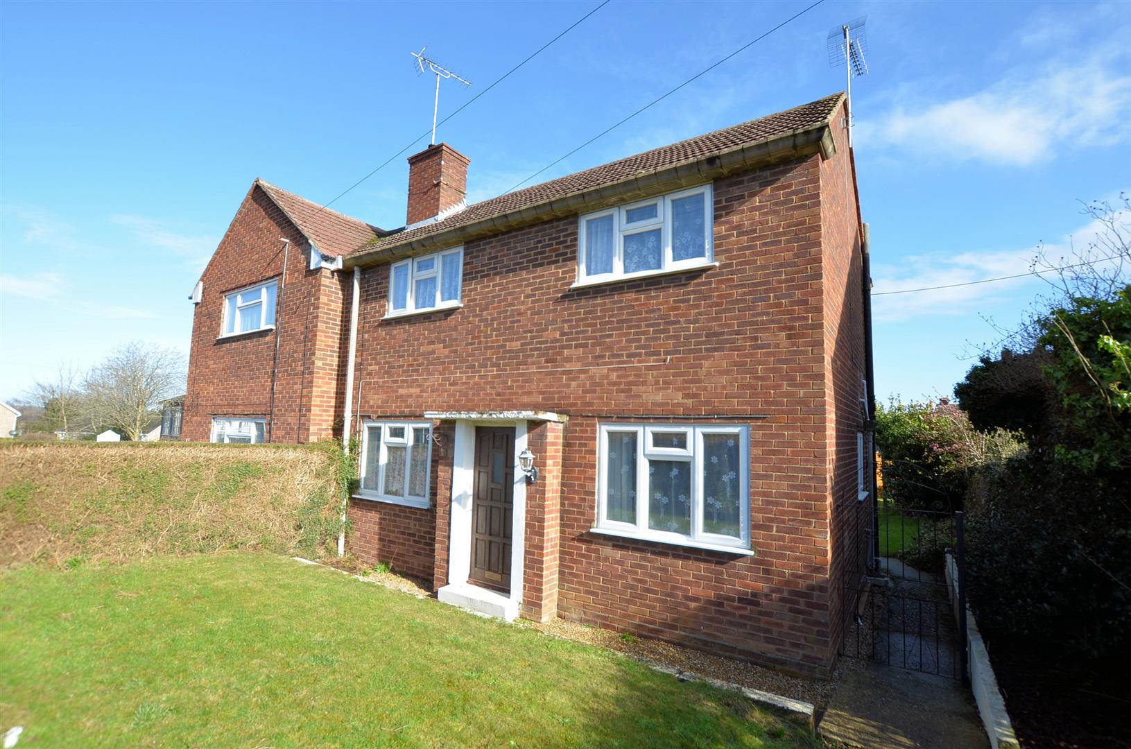 Brockley Close, Tilehurst, Reading Village Properties