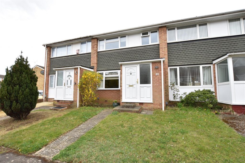 Elvaston Way, Tilehurst, Reading Village Properties