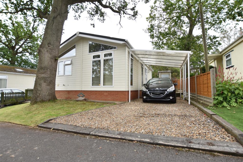 Garston Park, Tilehurst, Reading Village Properties