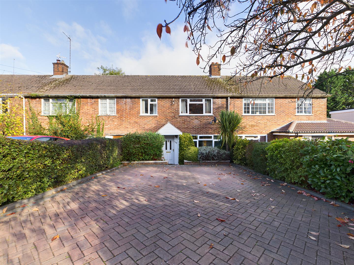 Vale Crescent, Tilehurst, Reading Village Properties