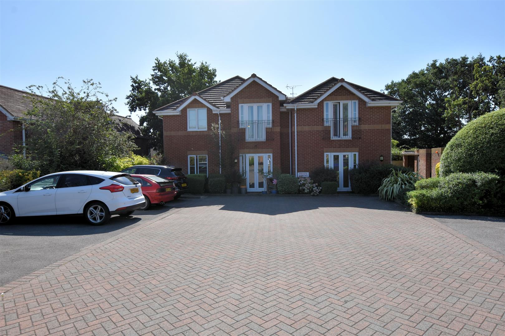 City Road, Tilehurst, Reading Village Properties