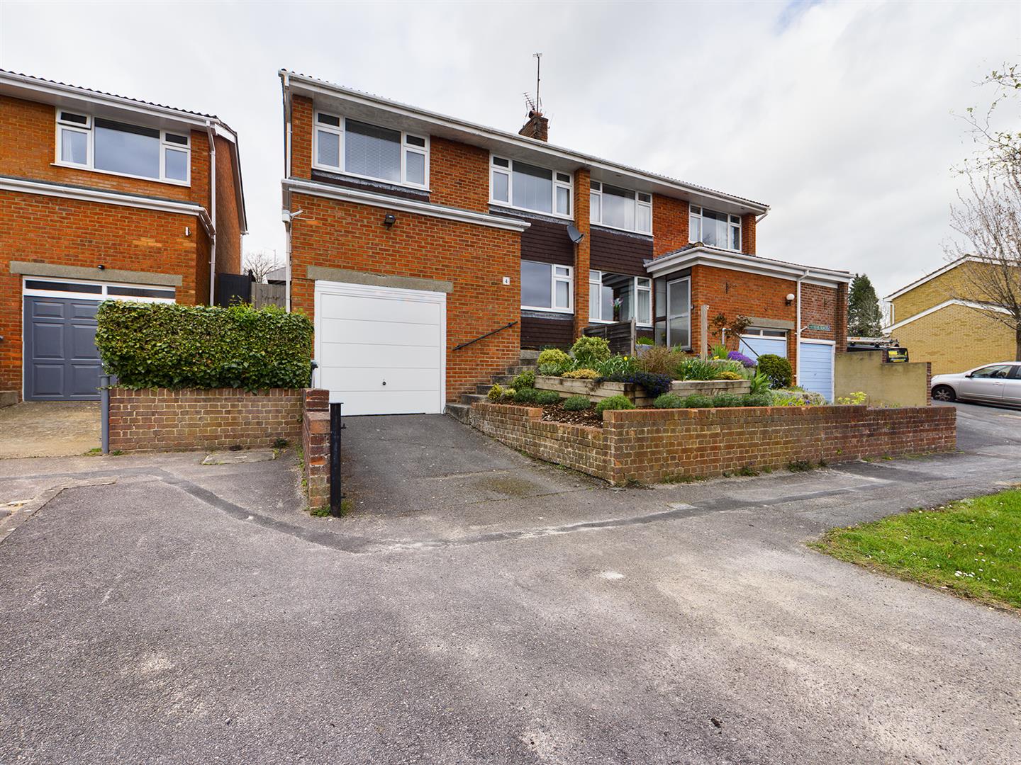 Nevis Road, Tilehurst, Reading Village Properties