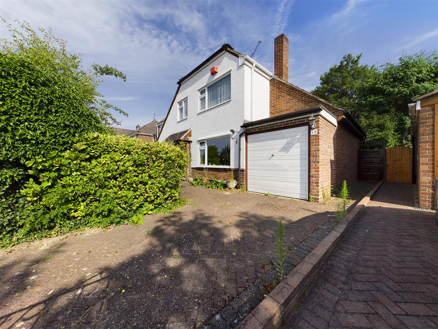 Brooksby Road, Tilehurst, Reading Village Properties