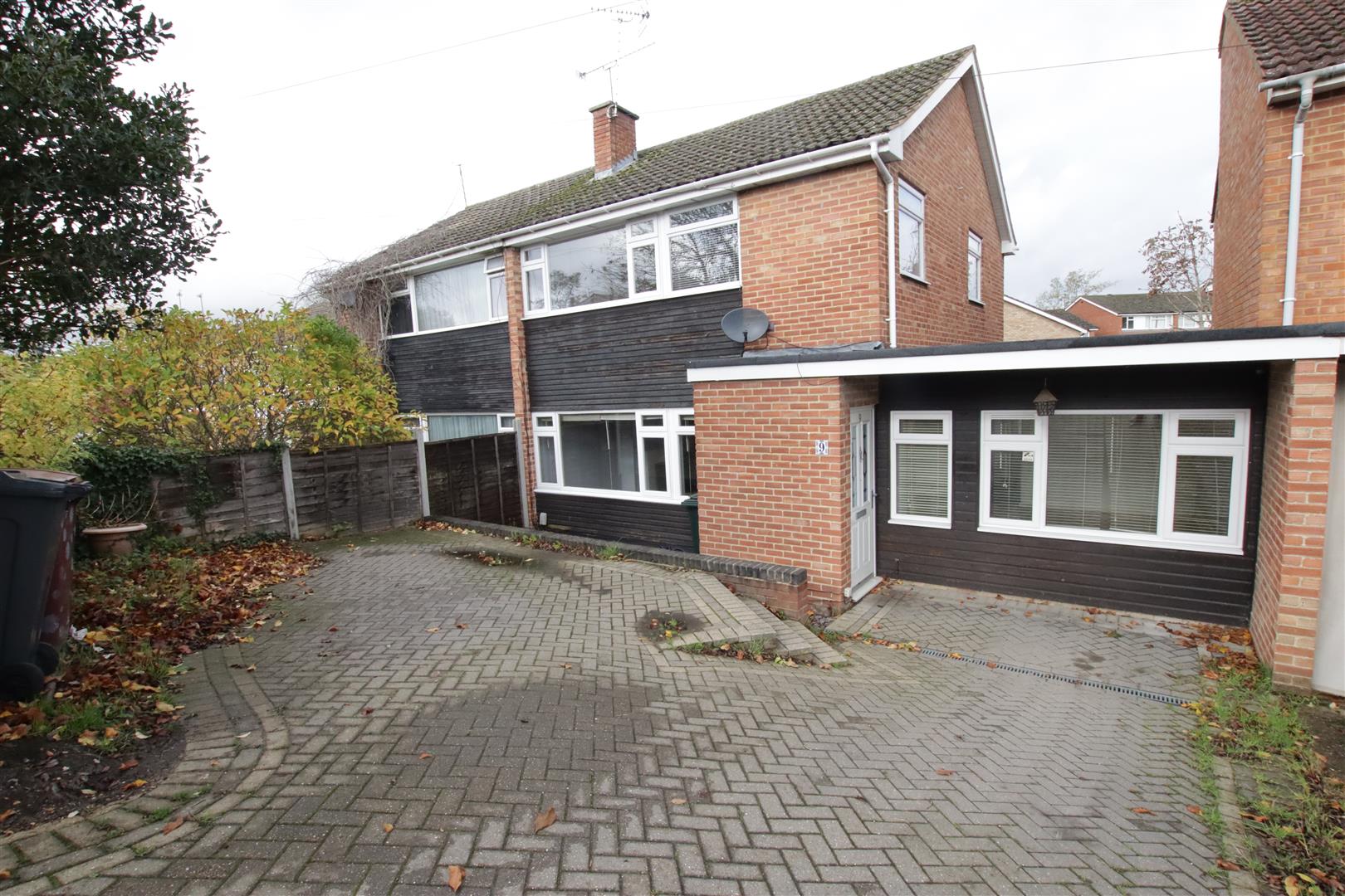 Pierces Hill, Tilehurst, Reading Village Properties