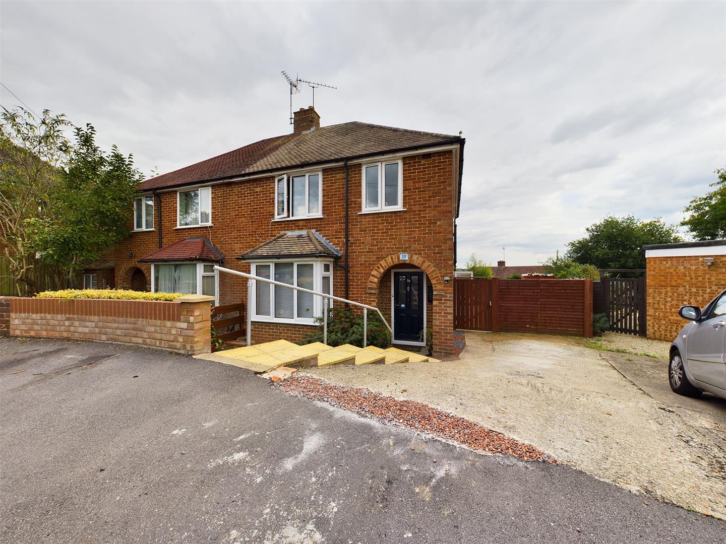 Links Drive, Tilehurst, Reading Village Properties