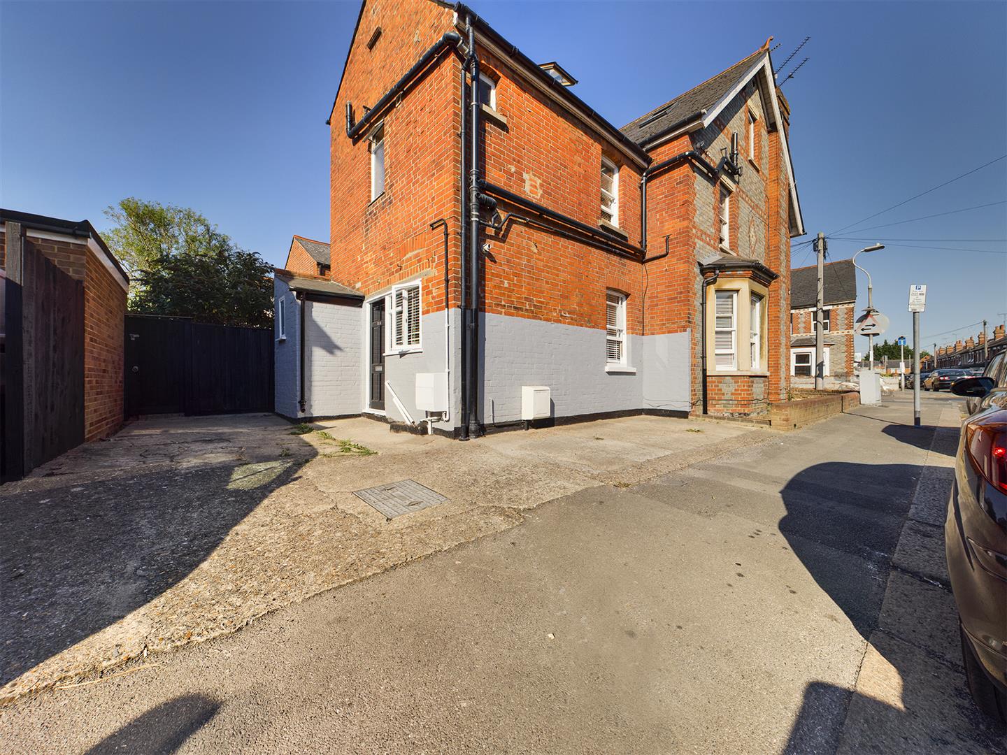 Beresford Road, Reading Village Properties