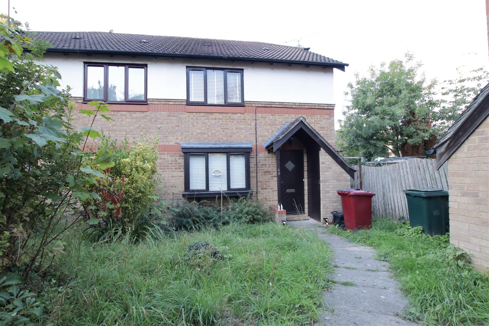 Hirstwood, Tilehurst, Reading Village Properties