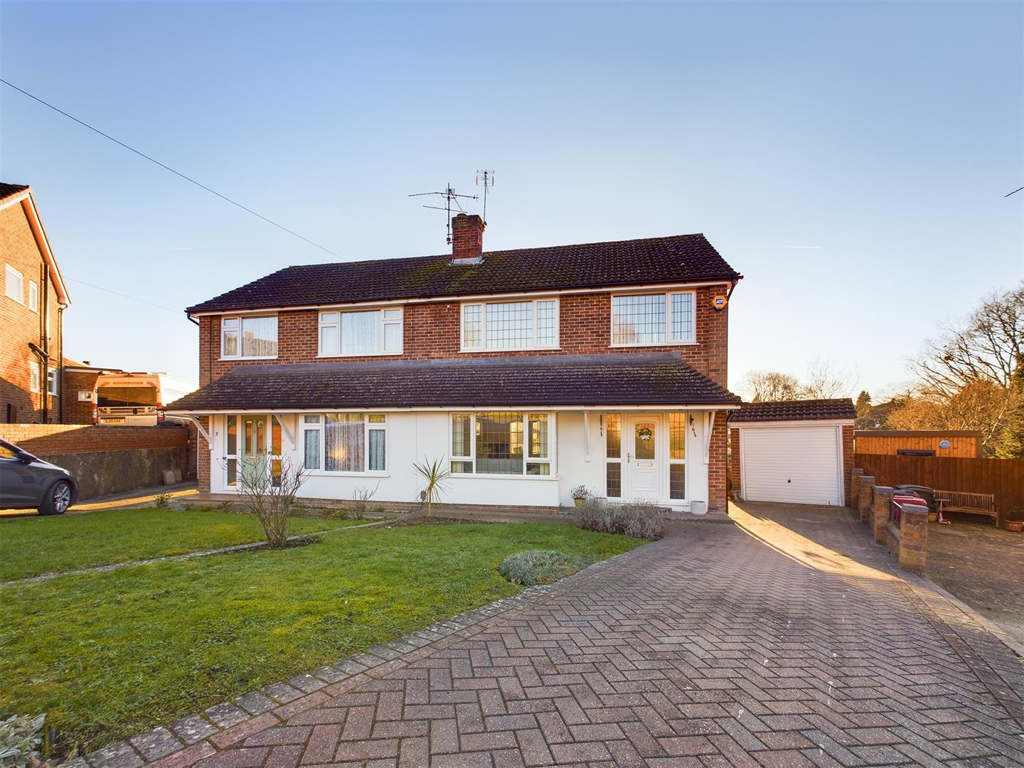 Hazelwood Close, Tilehurst, Reading Village Properties