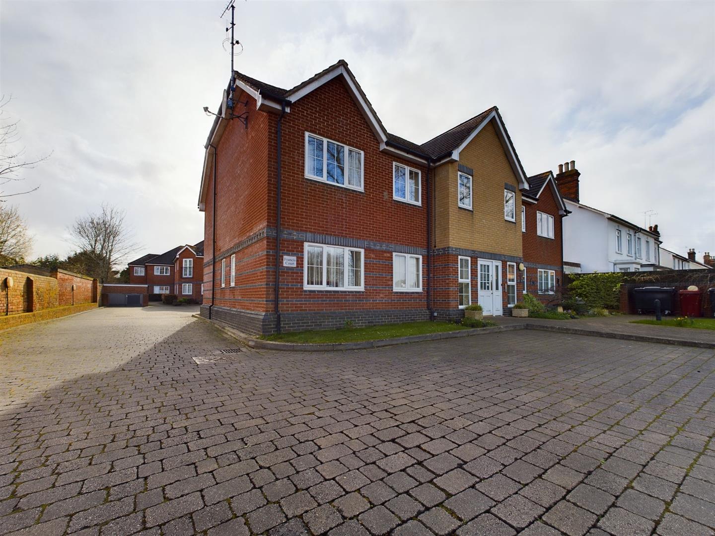 Armour Road, Tilehurst, Reading Village Properties