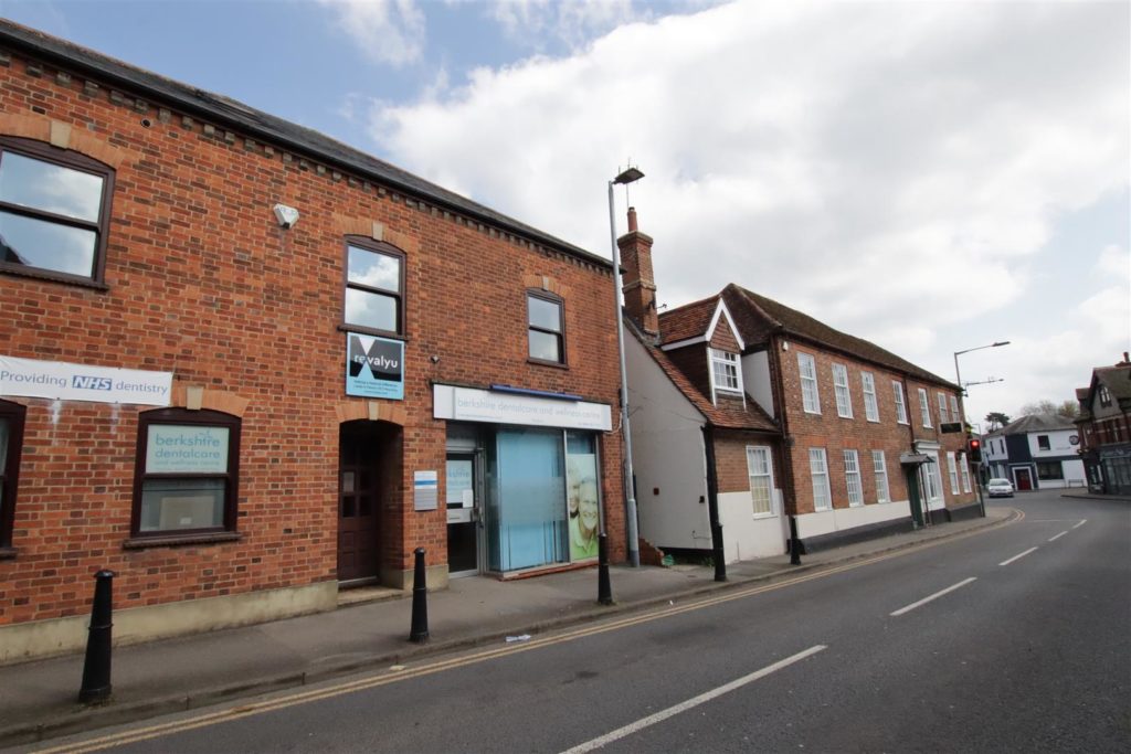 High Street, Twyford, Reading