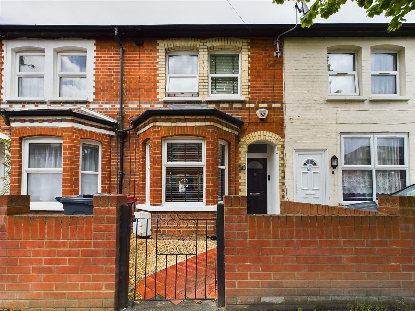 Prince Of Wales Avenue, Reading Village Properties