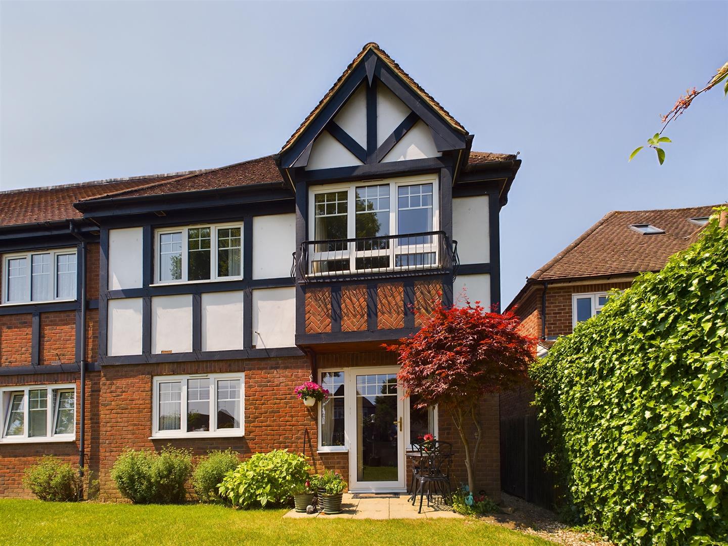 Park Lane, Tilehurst, Reading Village Properties