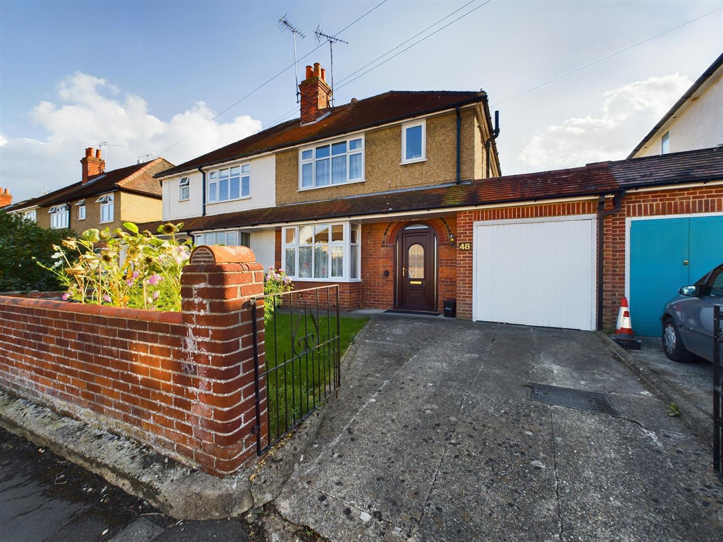Gratwicke Road, Tilehurst, Reading Village Properties