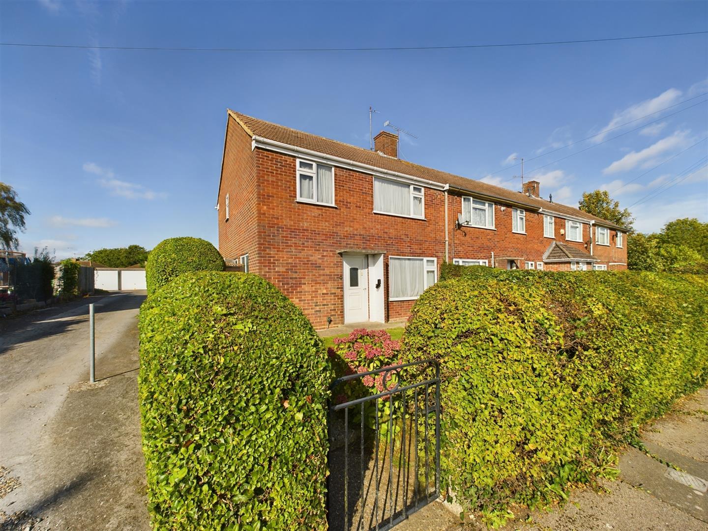 Tern Close, Tilehurst, Reading Village Properties