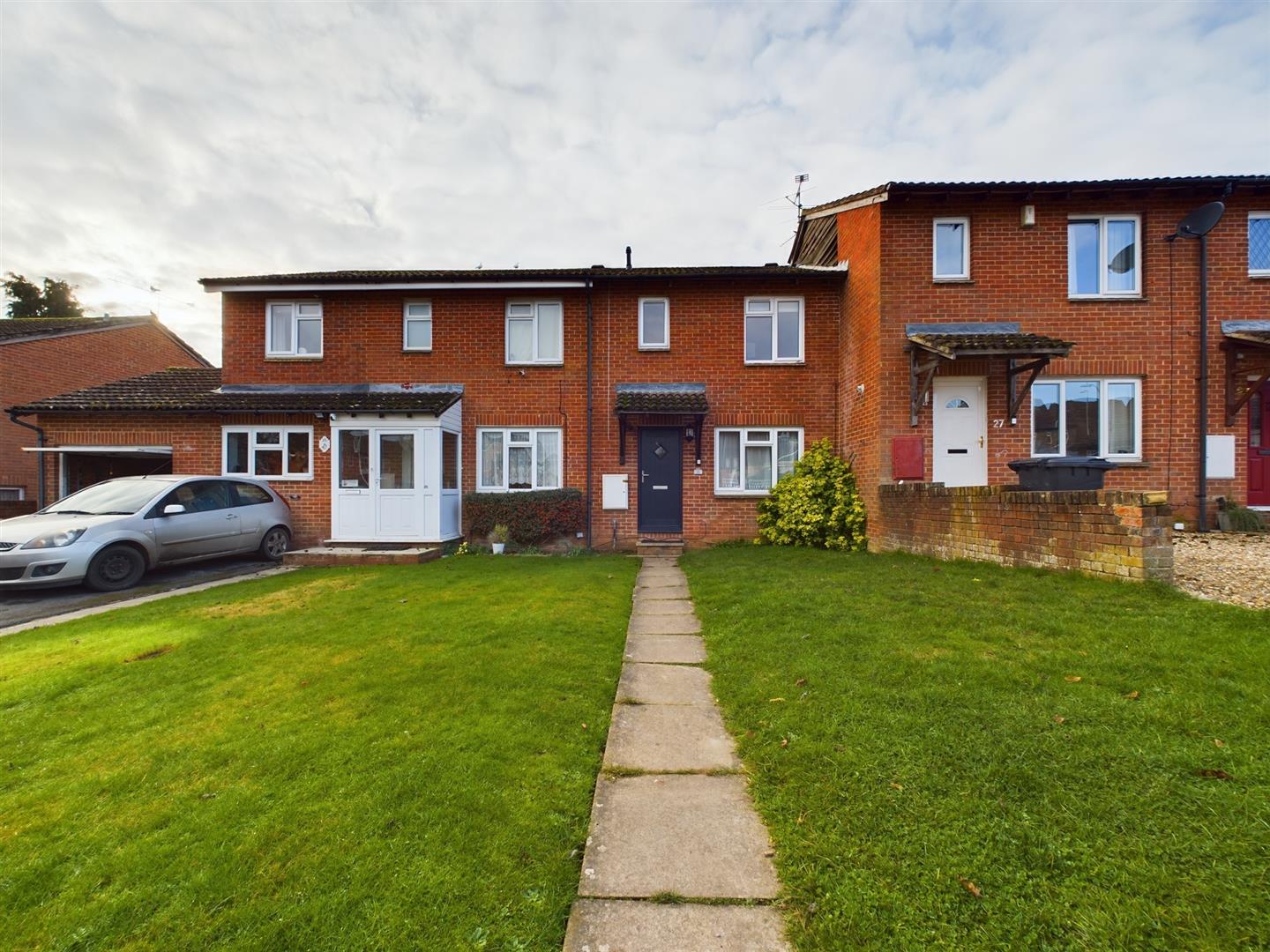 Rushmoor Gardens, Calcot, Reading | Village Properties