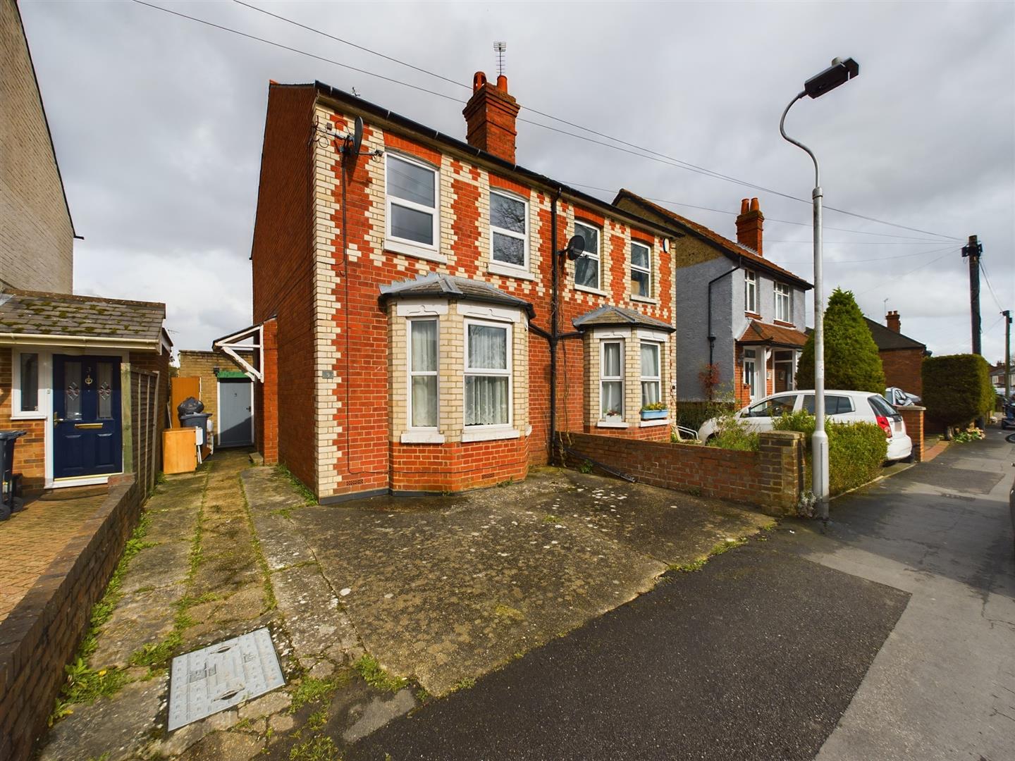 Recreation Road, Tilehurst Village Properties