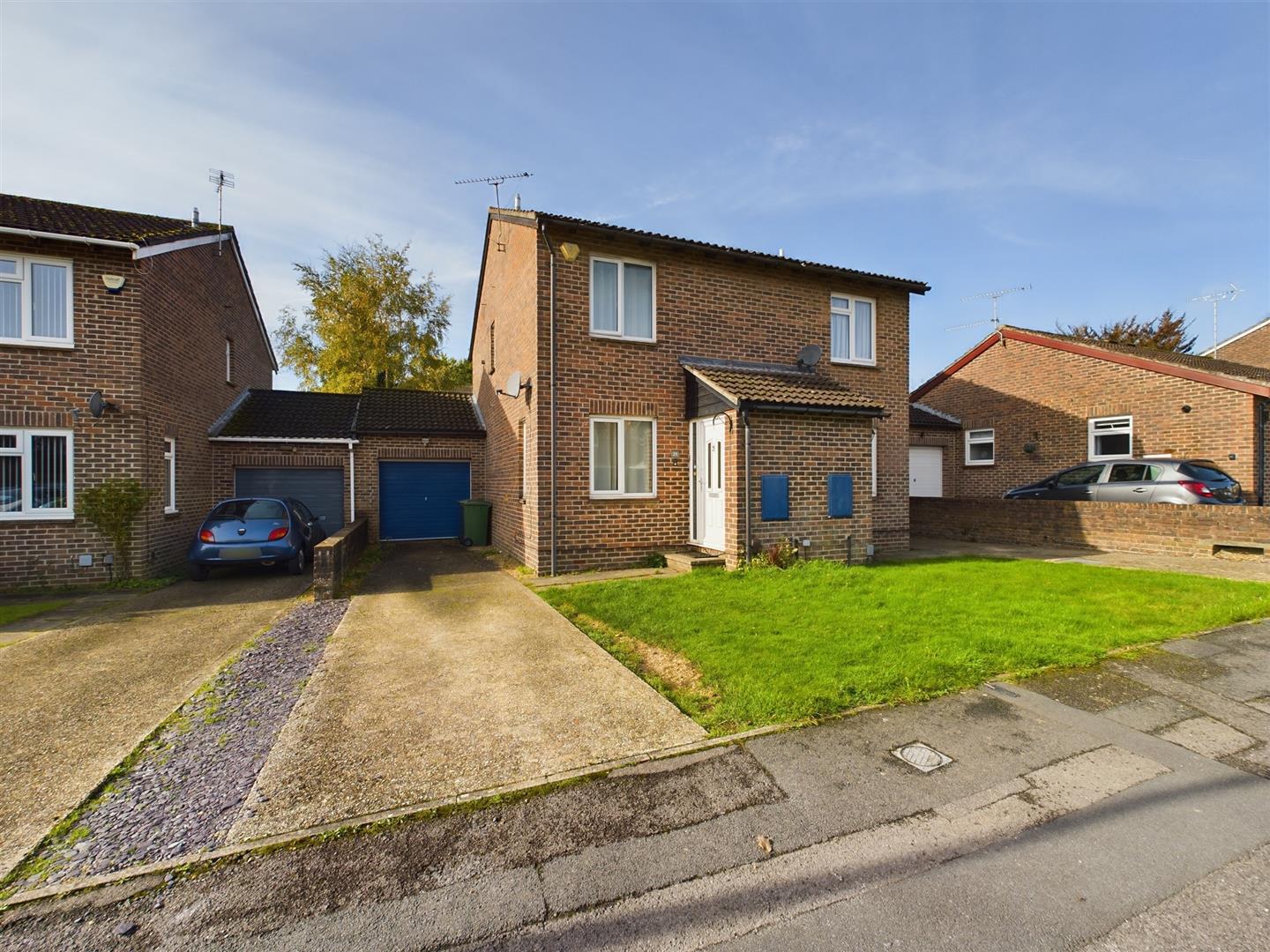 Camden Place, Calcot, Reading | Village Properties