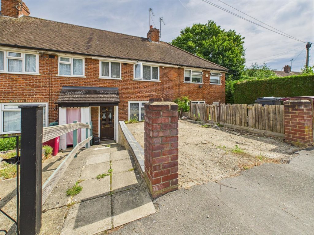 Thirlmere Avenue, Tilehurst