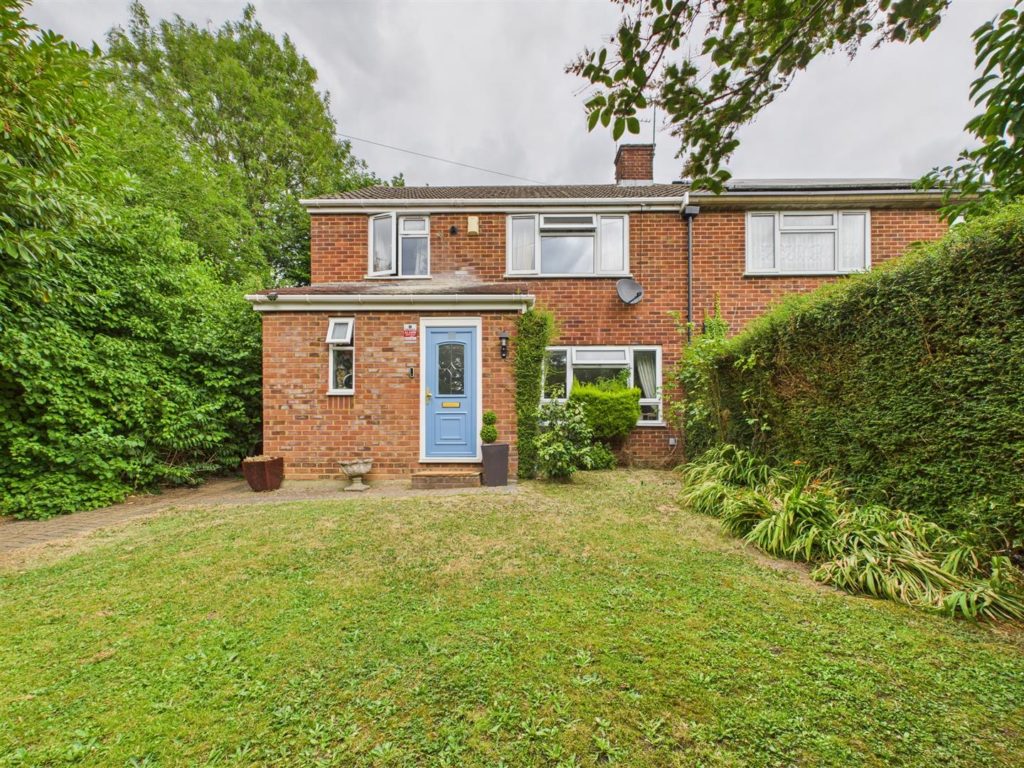 The Meadway, Tilehurst, Reading