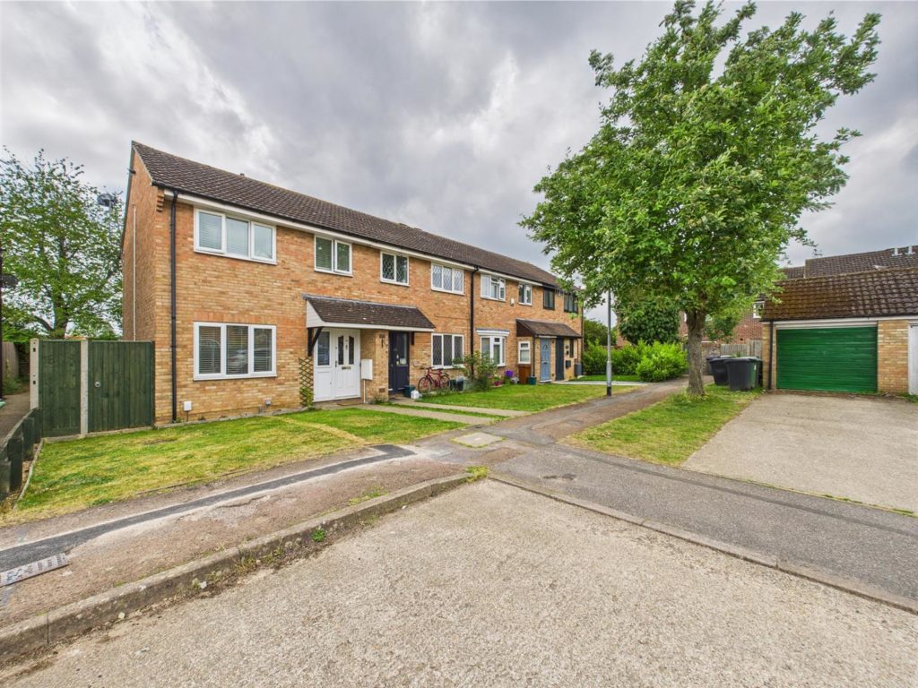 Laytom Rise, Tilehurst, Reading