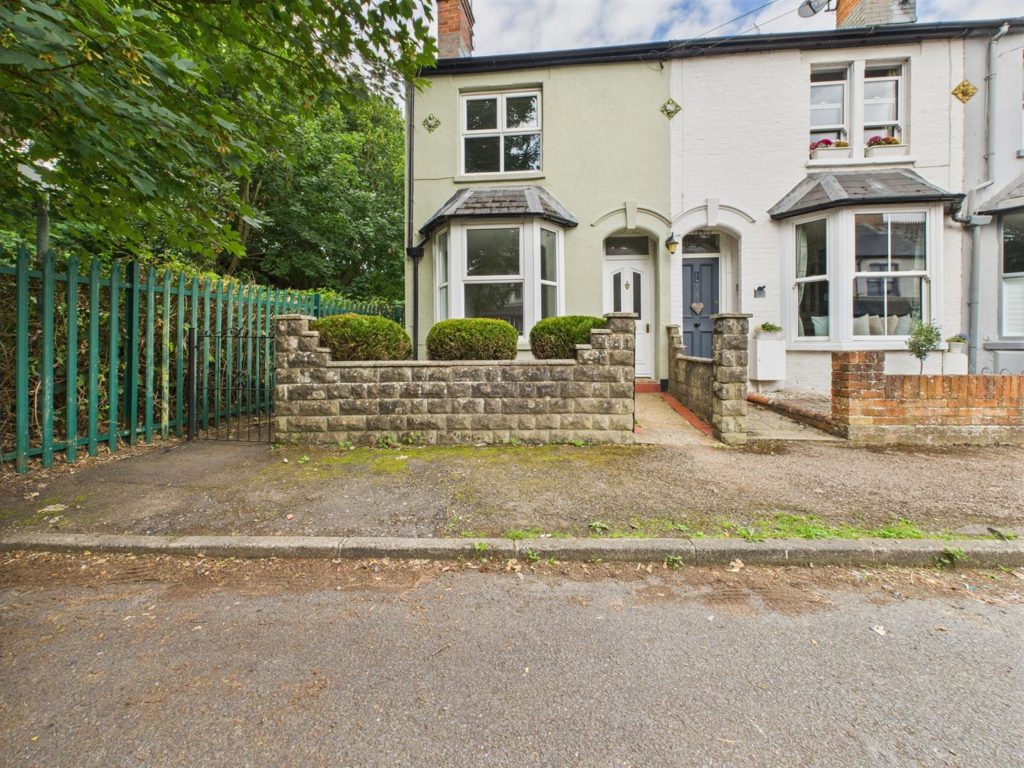 Thames Avenue, Pangbourne