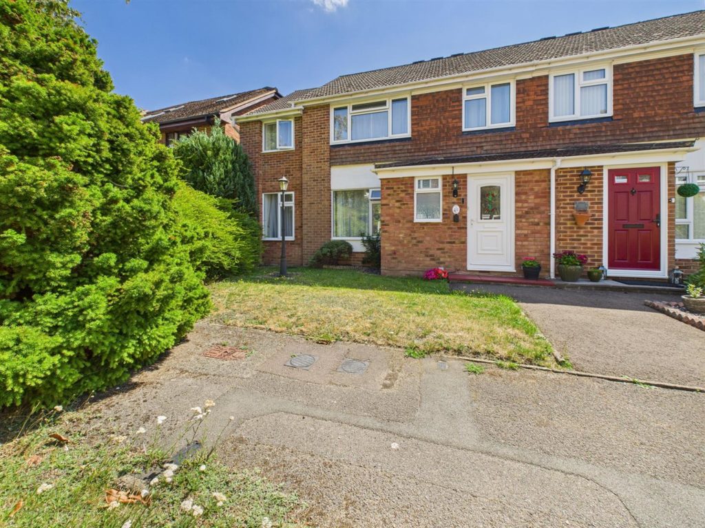 Curlew Drive, Tilehurst, Reading