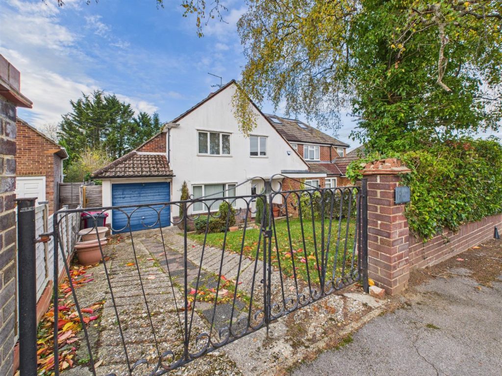 Juniper Way, Tilehurst, Reading