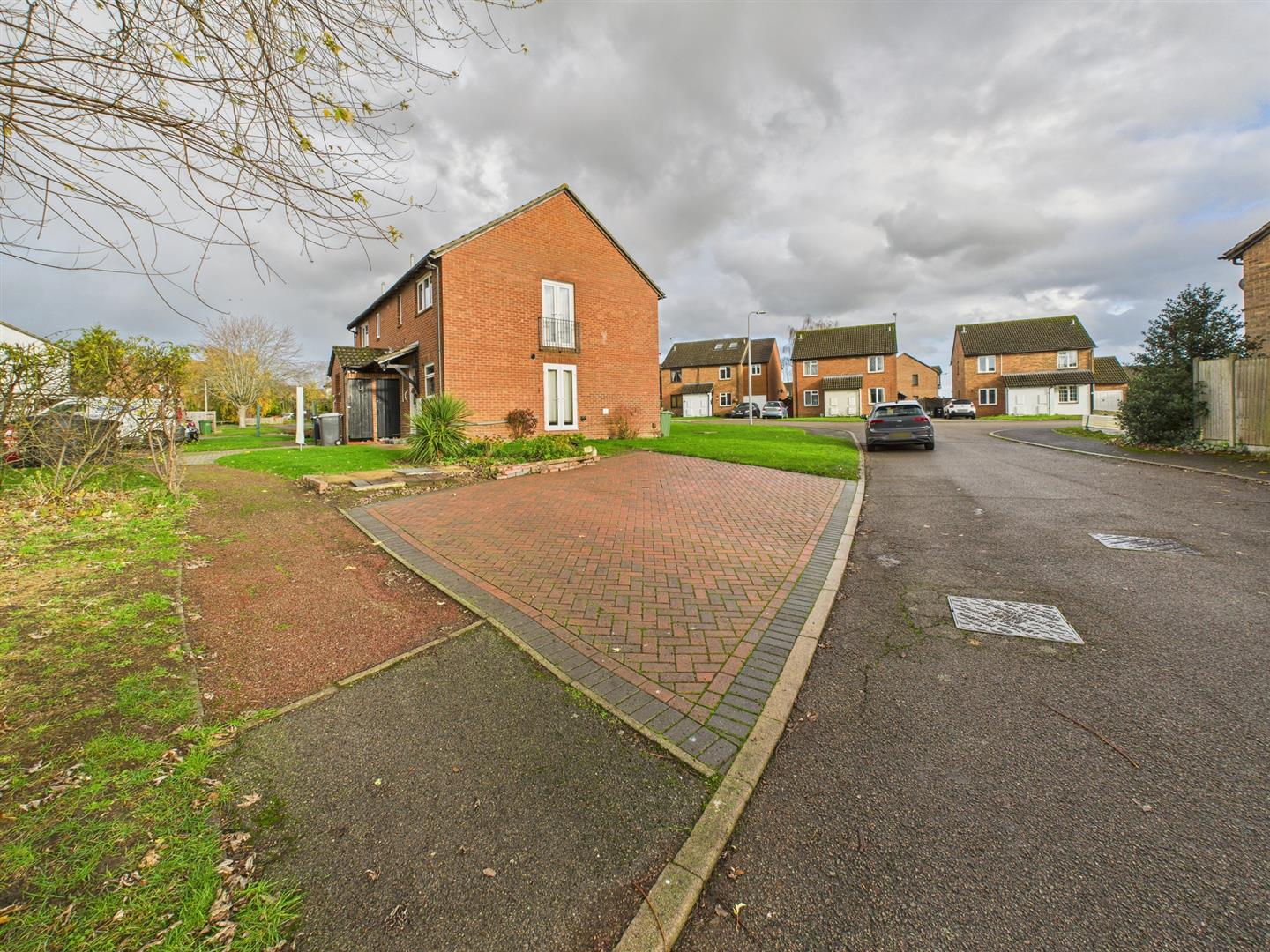 Caistor Close, Calcot, Reading | Village Properties