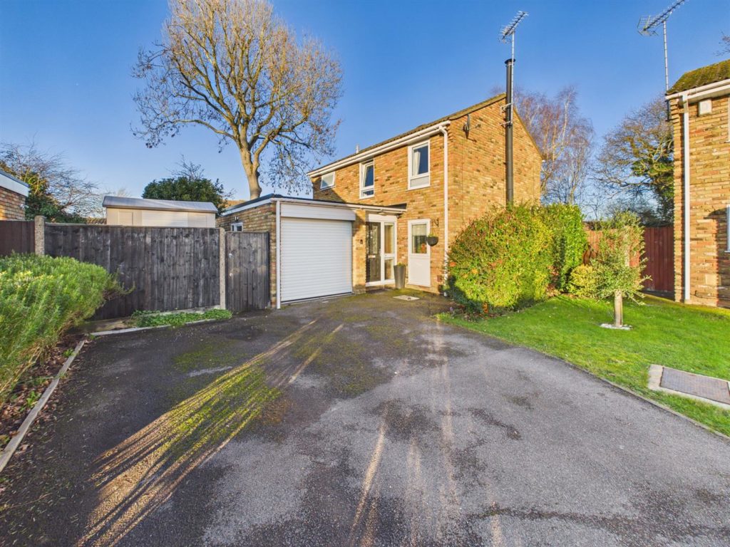 Longleat Drive, Tilehurst, Reading