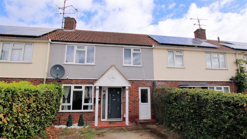 Corwen Road, Tilehurst, Reading