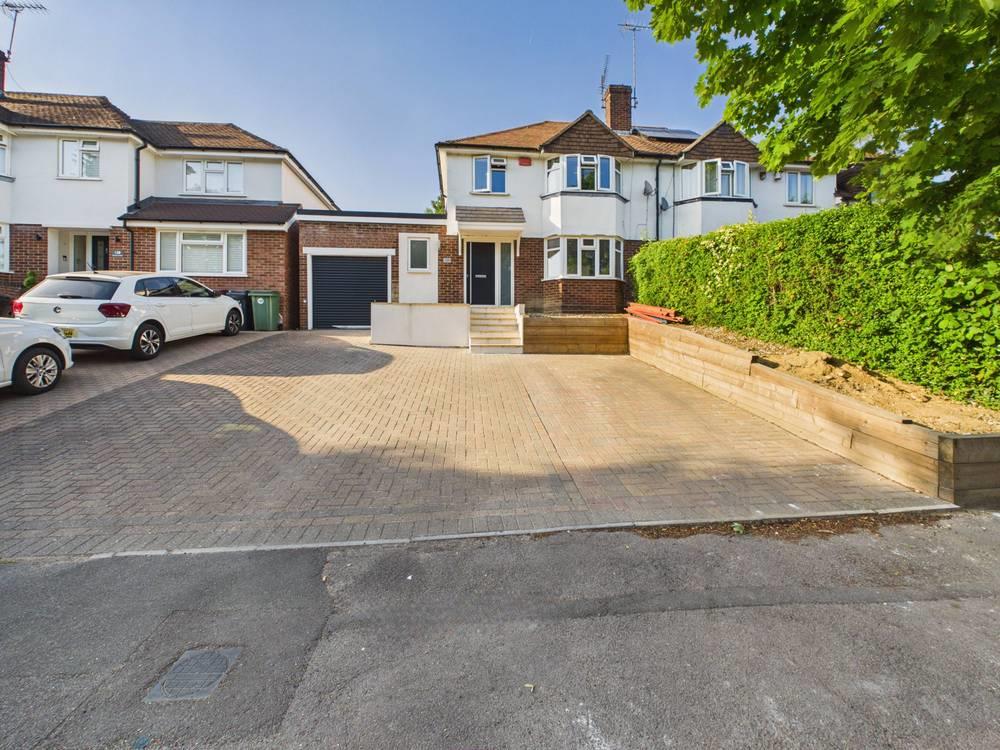 Overdown Road, Tilehurst, Reading