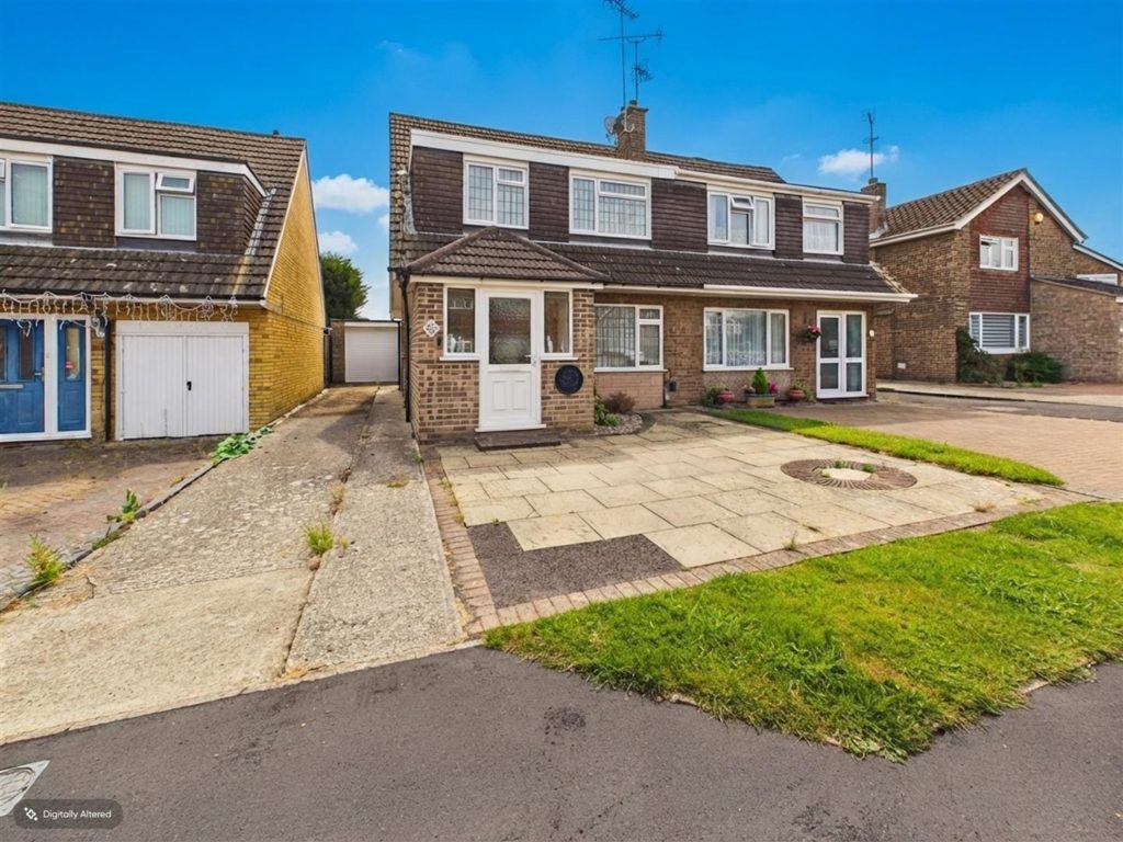 Barton Road, Tilehurst, Reading