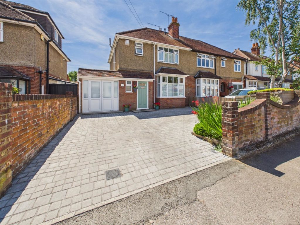 Gratwicke Road, Tilehurst, Reading