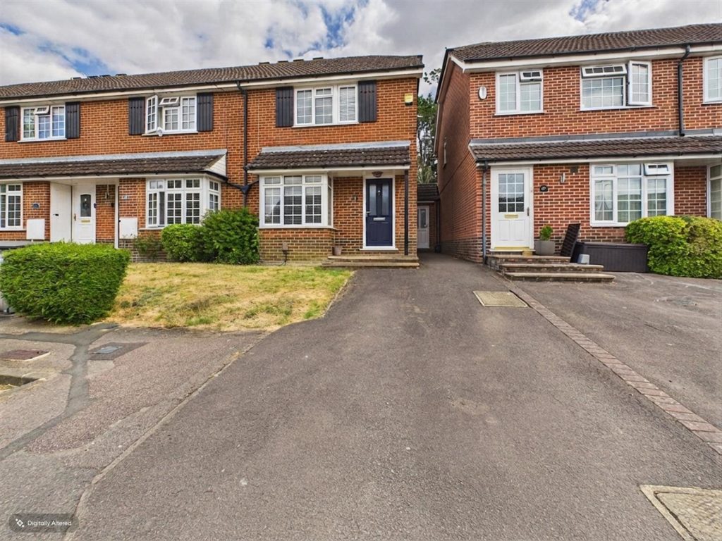 Enborne Close, Tilehurst, Reading
